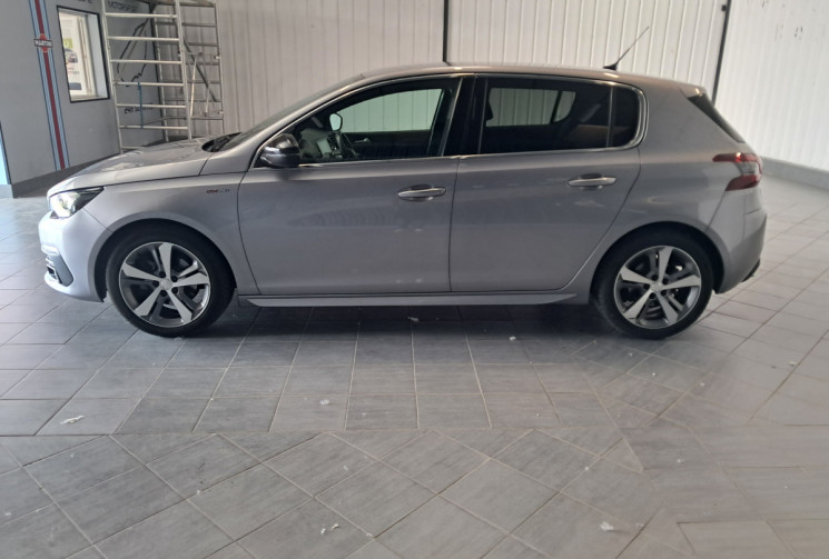 Peugeot 308  GT line EAT8 130cv -PARFAIT ETAT-GARANTIE-SUIVIE PEUGEOT-