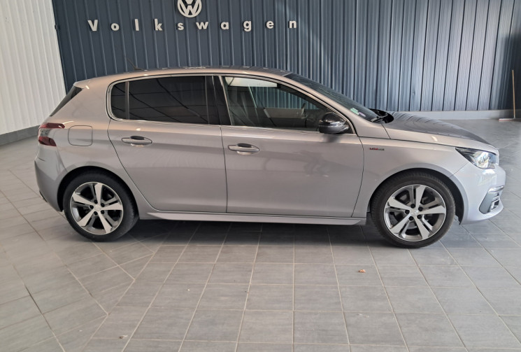 Peugeot 308  GT line EAT8 130cv -PARFAIT ETAT-GARANTIE-SUIVIE PEUGEOT-