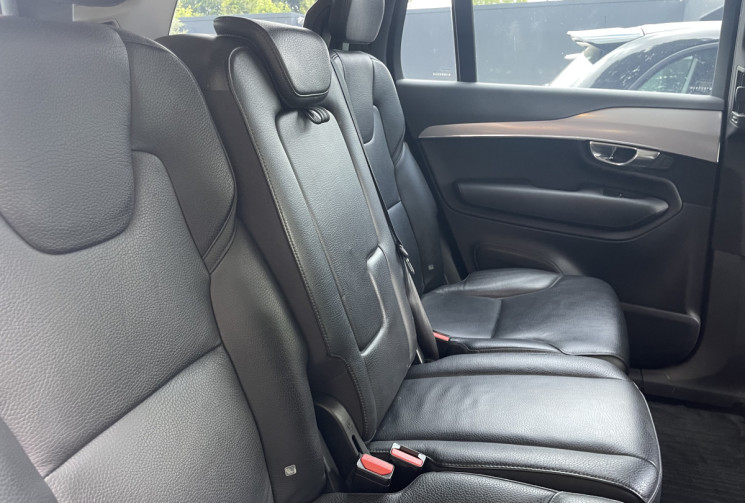 Volvo XC90 II D4 190 Momentum Geartronic 7 places