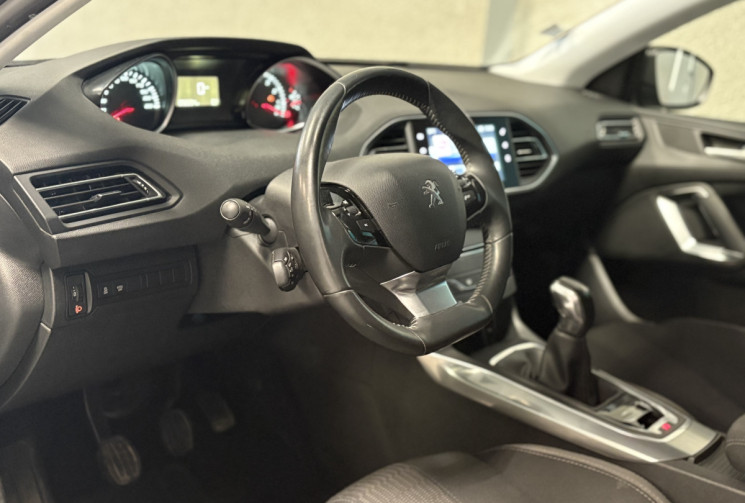 Peugeot 308 1.2 PURETECH 110 ALLURE
