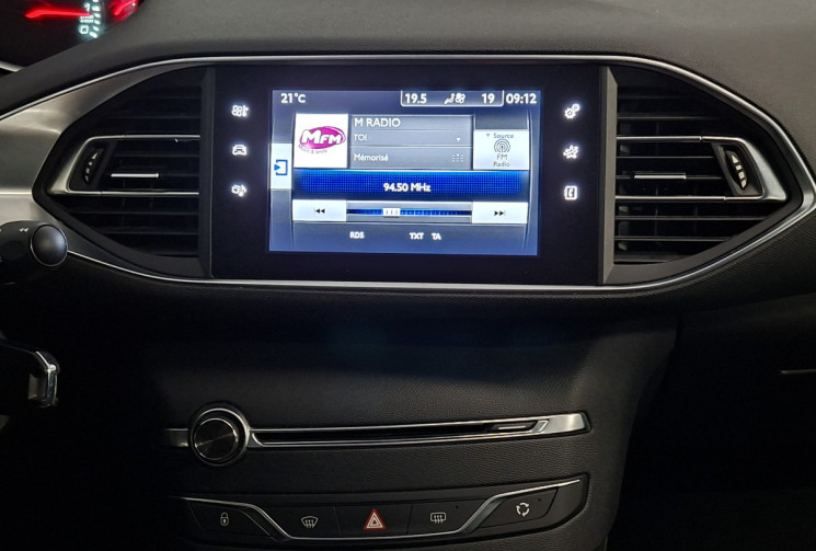 Peugeot 308 1.2 PURETECH 110 ALLURE