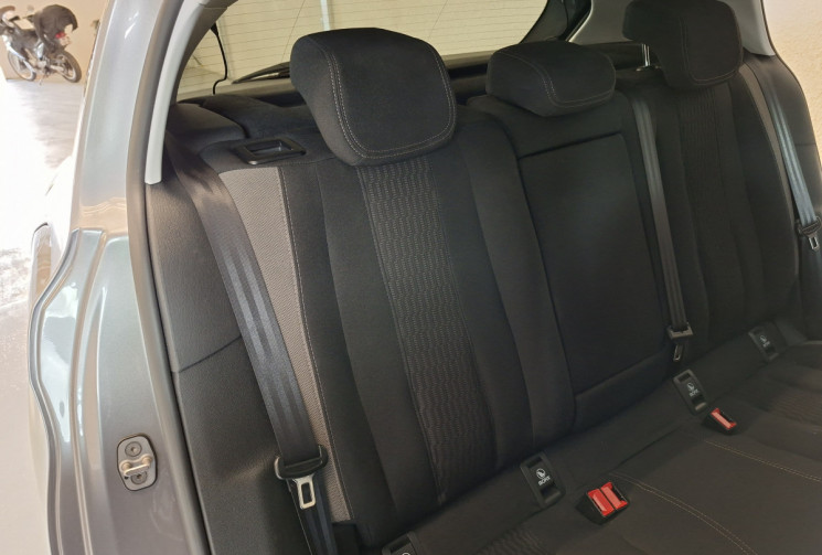 Peugeot 308 PEUGEOT 308