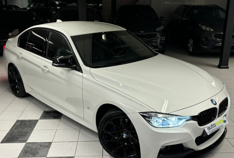 BMW Série 3 330e 2.0 ESSENCE/HYBRIDE M SPORT PACK PERFORMANCE 252 CV