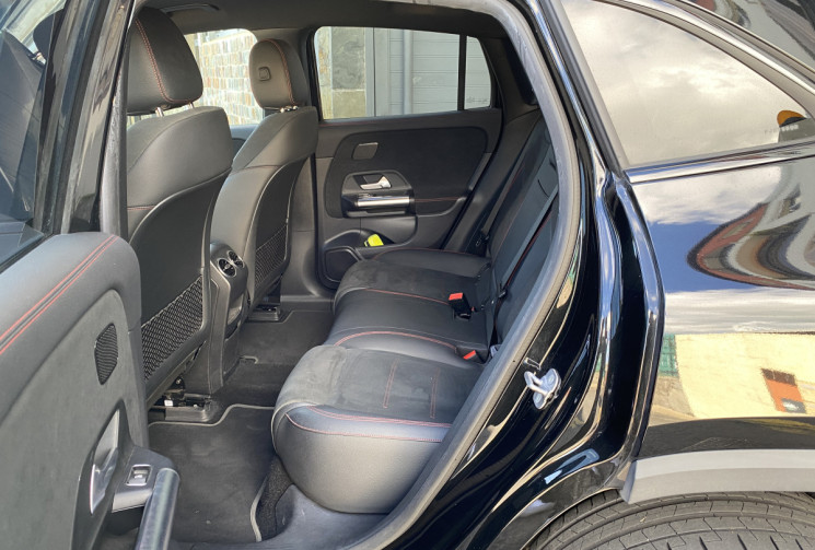 Mercedes EQA  250+ 190 cv AMG LINE