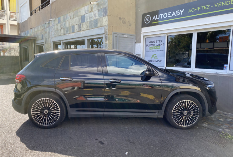 Mercedes EQA  250+ 190 cv AMG LINE