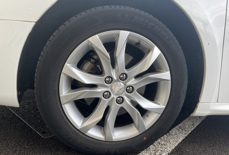 Peugeot 508 SW 1.6 THP 156 CH