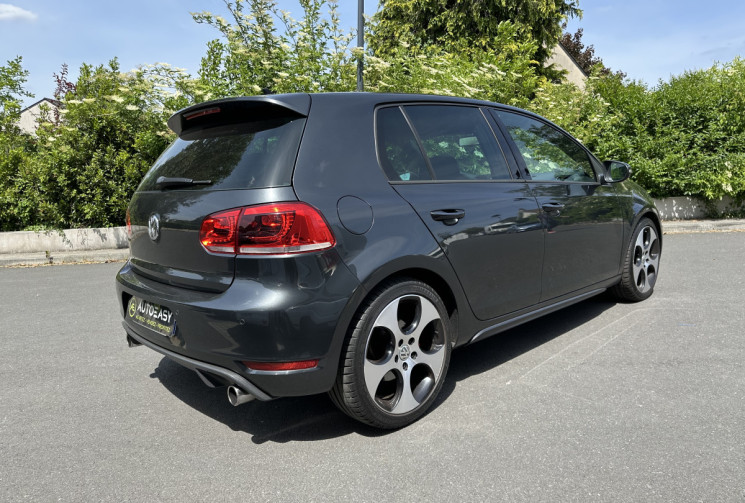 Volkswagen Golf 2.0 TSI 210ch GTI DSG6 5p