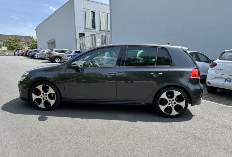 Volkswagen Golf 2.0 TSI 210ch GTI DSG6 5p