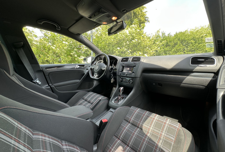 Volkswagen Golf 2.0 TSI 210ch GTI DSG6 5p
