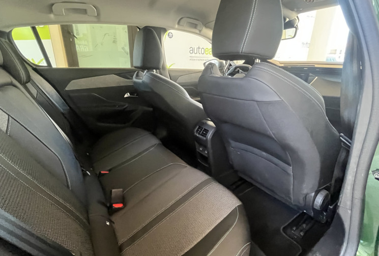 Peugeot 308 1.2 THP Allure pack Puretech 130 ch / Faible Kilométrage
