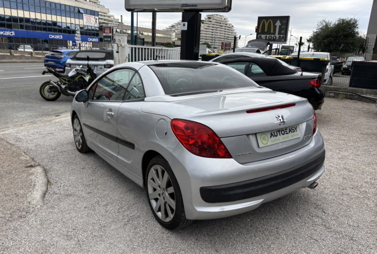 Peugeot 207 CC 1.6 16V 120 Ch FELINE 