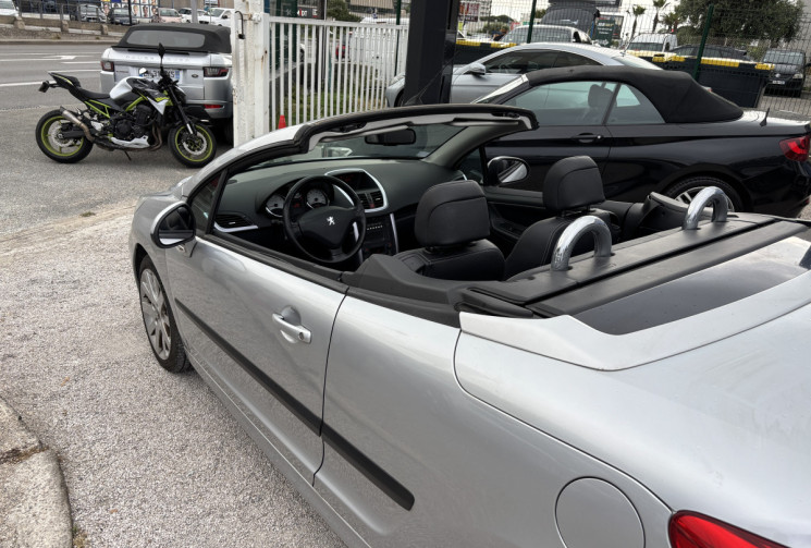 Peugeot 207 CC 1.6 16V 120 Ch FELINE 