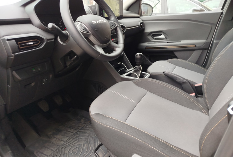 Dacia Sandero STEPWAY EXTREME 100 Ch TCE /GPL GARANTIE CONSTRUCTEUR / 1er Main 