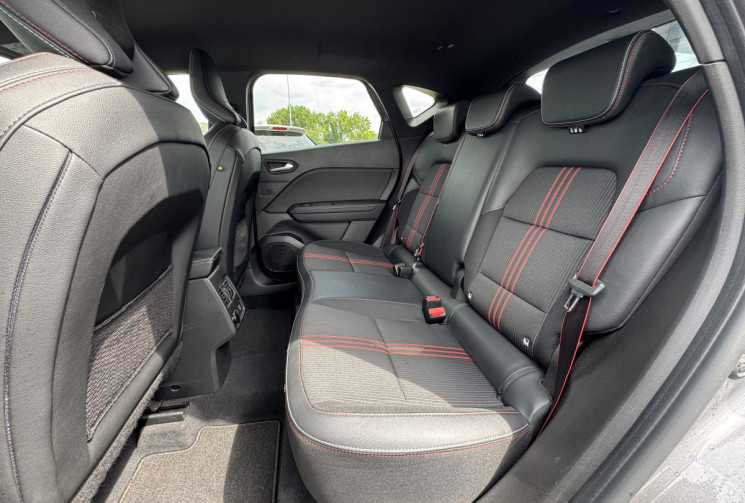 Renault Captur 1.6 E-Tech hybride 145ch RS Line