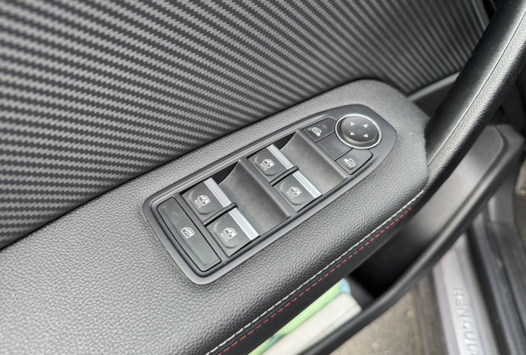 Renault Captur 1.6 E-Tech hybride 145ch RS Line