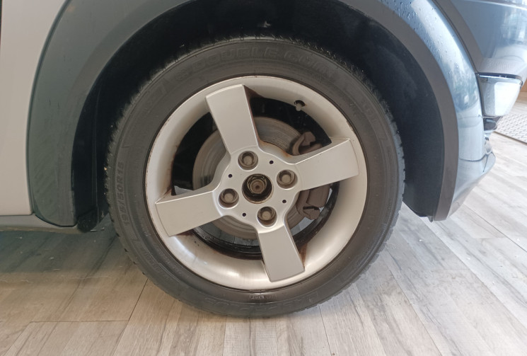 SMART FORFOUR POUR PRO (454) 1.1 i 75cv