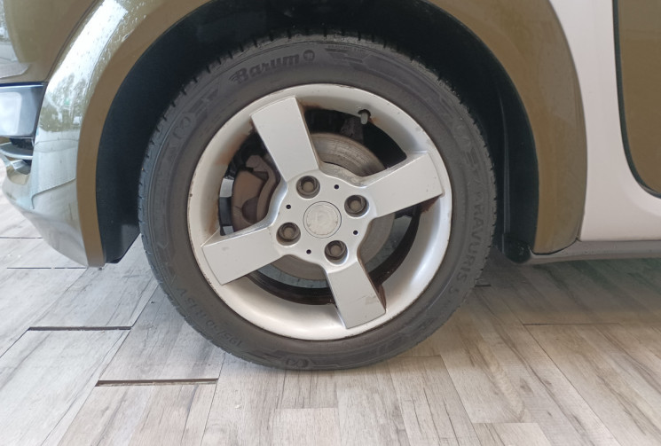 SMART FORFOUR POUR PRO (454) 1.1 i 75cv