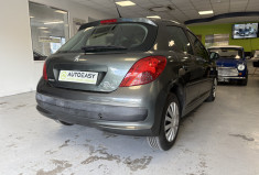 Peugeot 207 Essence 1,4 i 90 CV exécutive 5 P