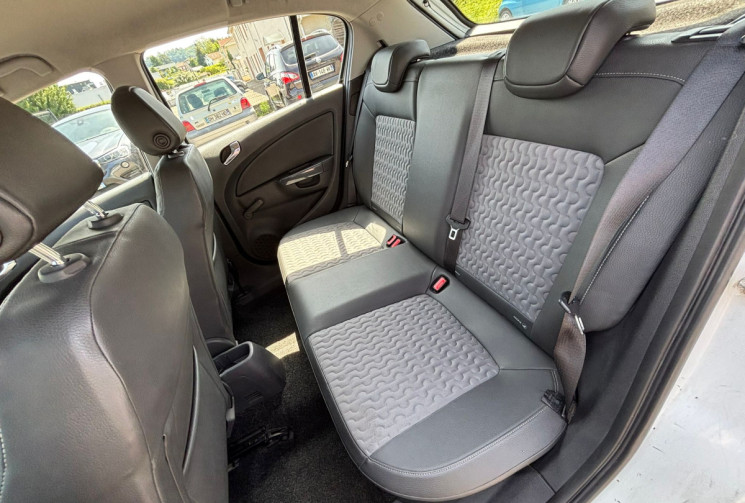 Opel Corsa D 1.4 / 100 CH / EDITION 
