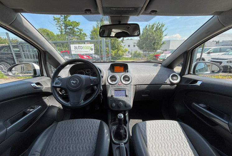 Opel Corsa D 1.4 / 100 CH / EDITION 