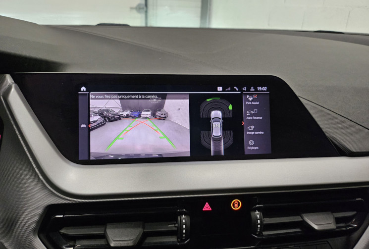 BMW Série 1 116dA 116 CV BUSINESS DESIGN DKG7 / carplay / origine france