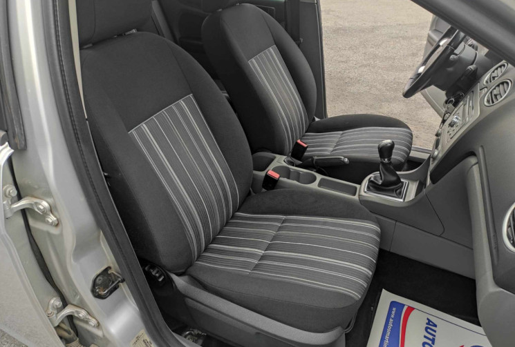 Ford Focus 1.6 TDCI 90 CH TREND + CLIM REGULATEUR TBE CT OK 