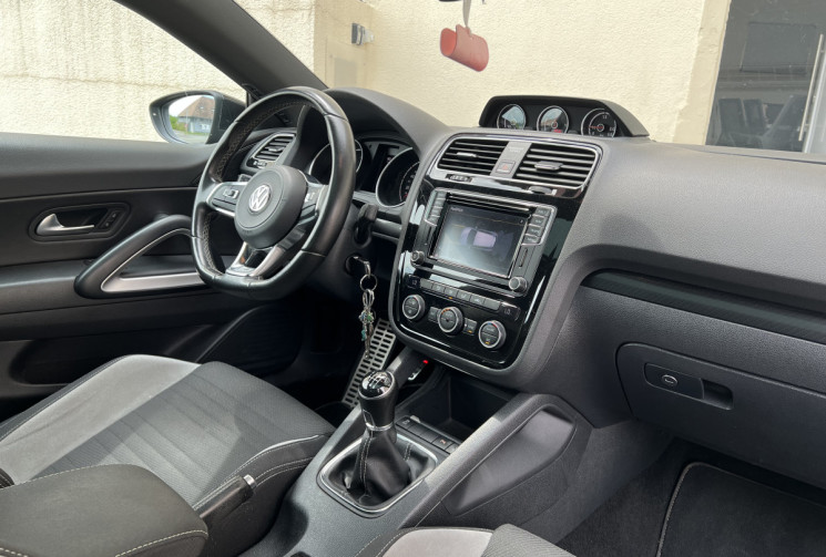 Volkswagen Scirocco Phase 2 R-LINE 2.0 TDI BlueMotion 150 CH