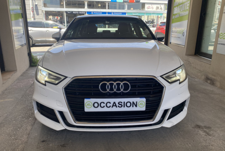 Audi A3 Sportback II 2.0 TFSI S LINE S-Tronic7 190 ch / Boîte auto