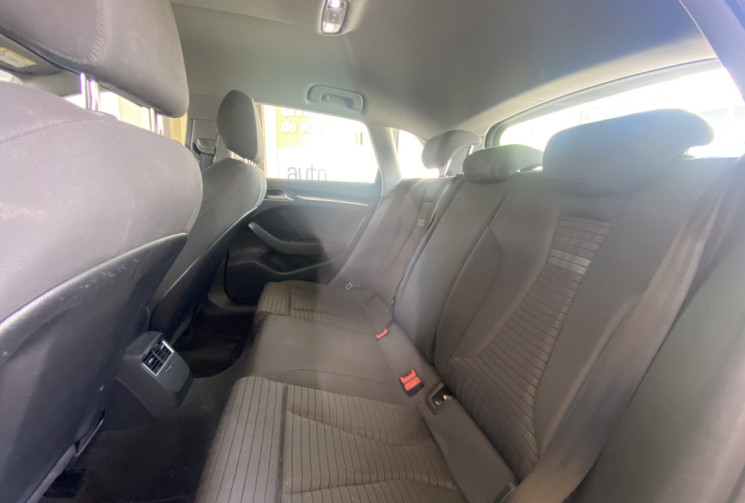Audi A3 Sportback II 2.0 TFSI S LINE S-Tronic7 190 ch / Boîte auto