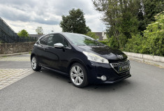 Peugeot 208 1.6 e-HDi 92ch 3p XY (équivalent GT LINE)