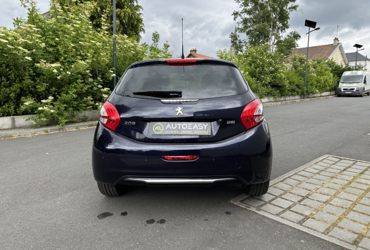 Peugeot 208 1.6 e-HDi 92ch 3p XY (équivalent GT LINE)