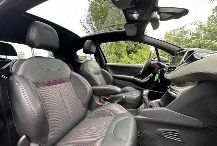 Peugeot 208 1.6 e-HDi 92ch 3p XY (équivalent GT LINE)