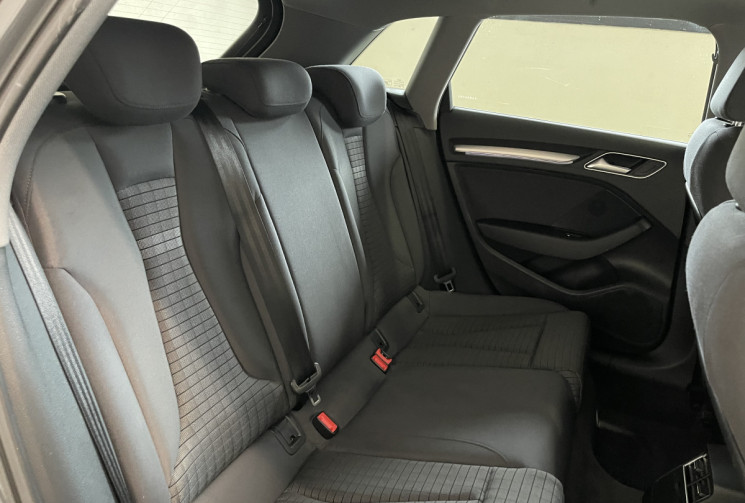 Audi A3 SPORTBACK Midnight Series III 1.5 TFSI 150ch 