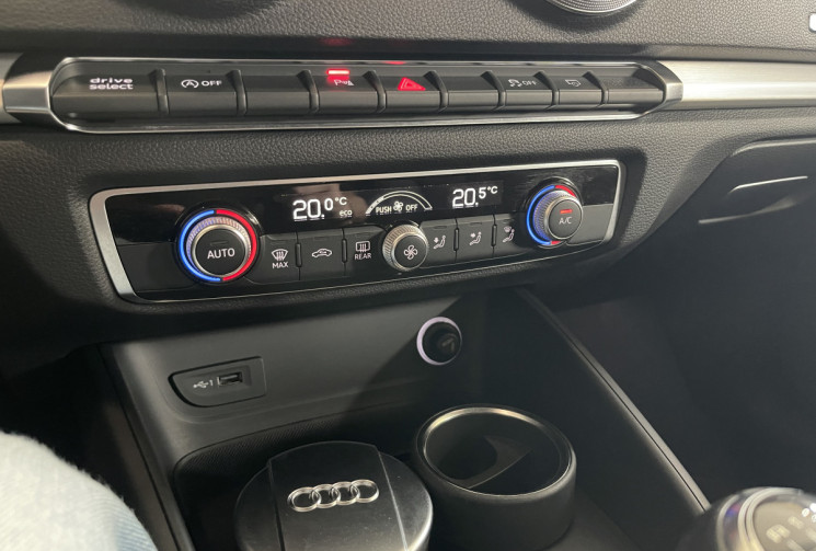 Audi A3 SPORTBACK Midnight Series III 1.5 TFSI 150ch 