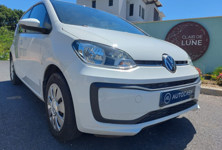 Volkswagen up! 5 portes Phase 2 1.0 65ch BlueMotion Technology Active 5p // Première main // Excell