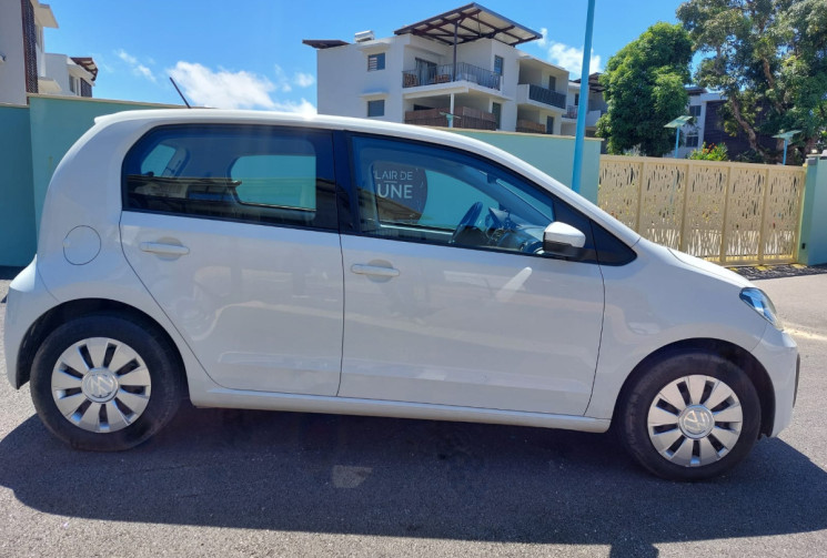 Volkswagen up! 5 portes Phase 2 1.0 65ch BlueMotion Technology Active 5p // Première main // Excell