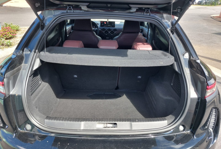 DS DS 3 Crossback Grand Chic 1.2 THP Puretech 12V EAT8 S&S 155 cv Boîte auto // Full options