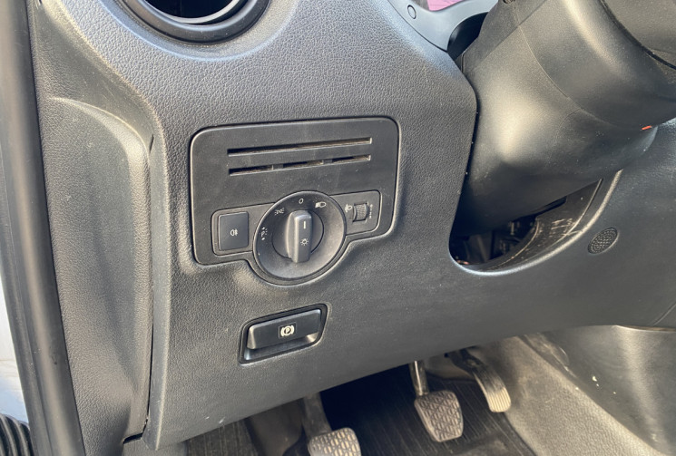 Mercedes Vito FOURGON 111 1.6 CDI 115 CV --PAS DE TVA 