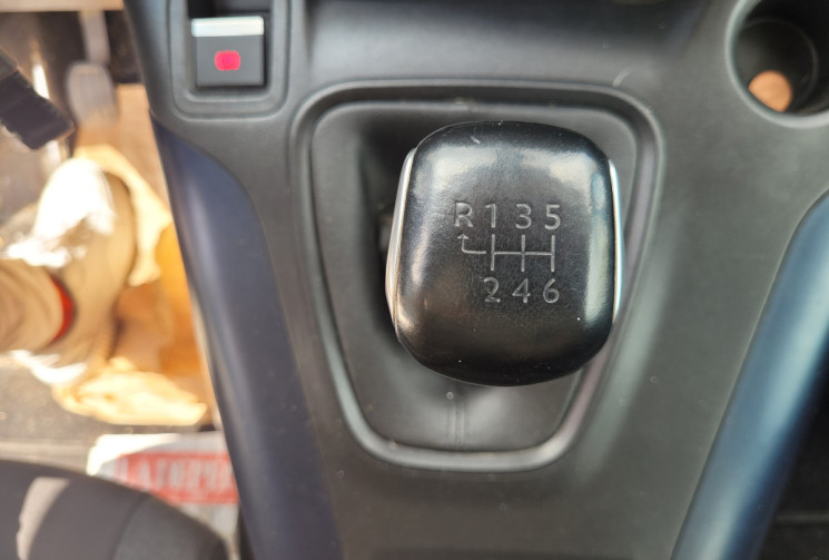 Peugeot Rifter STANDARD BLUEHDI 130 S&S BVM6 ALLURE