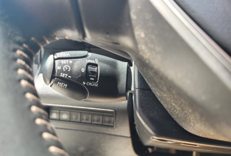 Peugeot Rifter STANDARD BLUEHDI 130 S&S BVM6 ALLURE