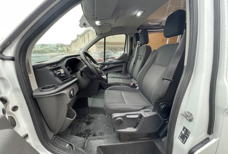 Ford Transit L1H1 / 2.0 / 170 CH / CUSTOM / ECOBLUE