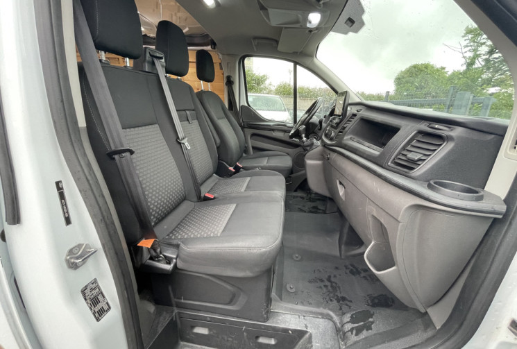 Ford Transit L1H1 / 2.0 / 170 CH / CUSTOM / ECOBLUE