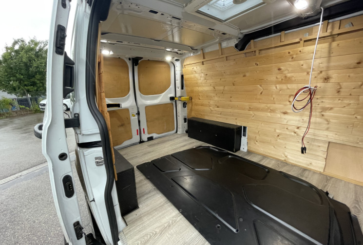 Ford Transit L1H1 / 2.0 / 170 CH / CUSTOM / ECOBLUE