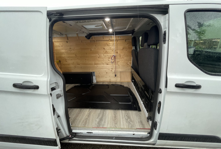 Ford Transit L1H1 / 2.0 / 170 CH / CUSTOM / ECOBLUE