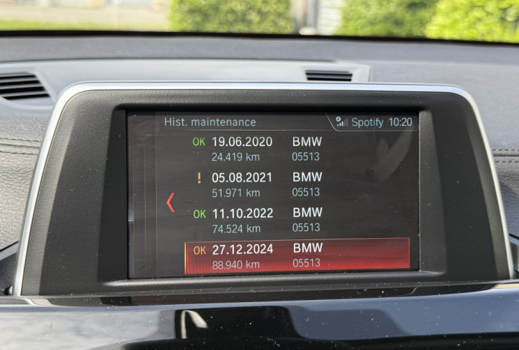 BMW X2 F39 18i sDrive 1.5i 140 ch Lounge/ Attelage