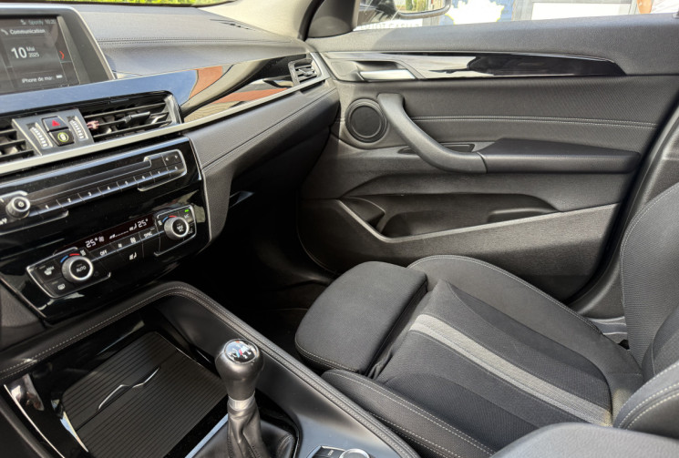 BMW X2 F39 18i sDrive 1.5i 140 ch Lounge/ Attelage