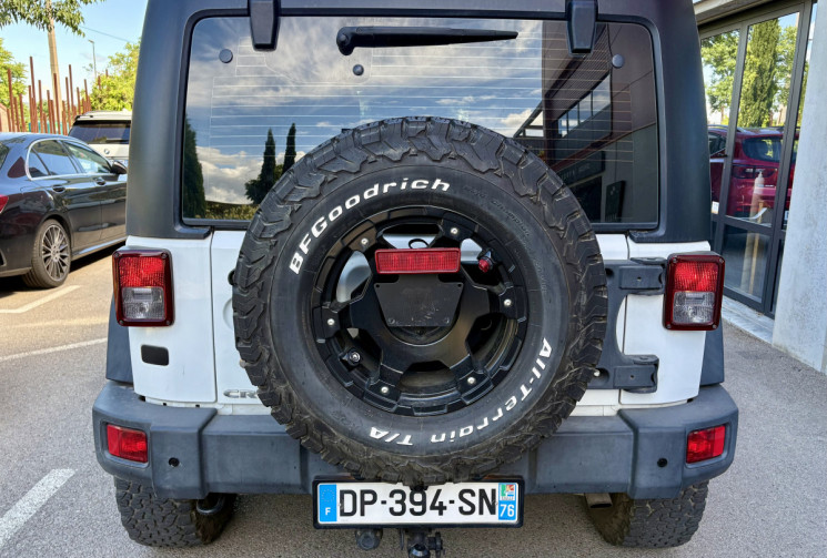 Jeep WRANGLER UNLIMITED JK Sport / Trés équipé / Suivi complet / 5 portes / BM6 / 123000km / 2.8 CRD