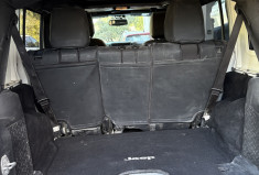 Jeep WRANGLER UNLIMITED JK Sport / Trés équipé / Suivi complet / 5 portes / BM6 / 123000km / 2.8 CRD