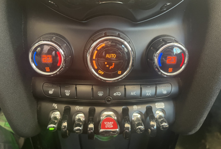 Mini Cooper Cabriolet 1.5 i 136 ch Boîte auto / 47500 kms 