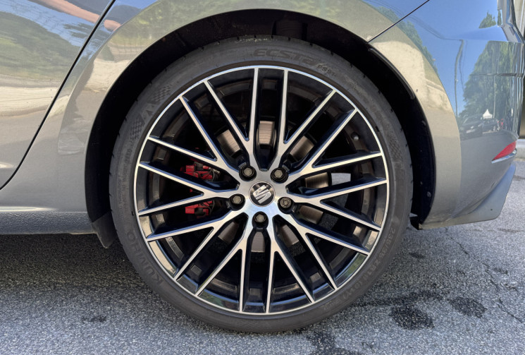 SEAT Leon Cupra 5F 2.0 TSI 300 ch DSG6 / Sans FAP / Camera / Carplay / Entretien à jour